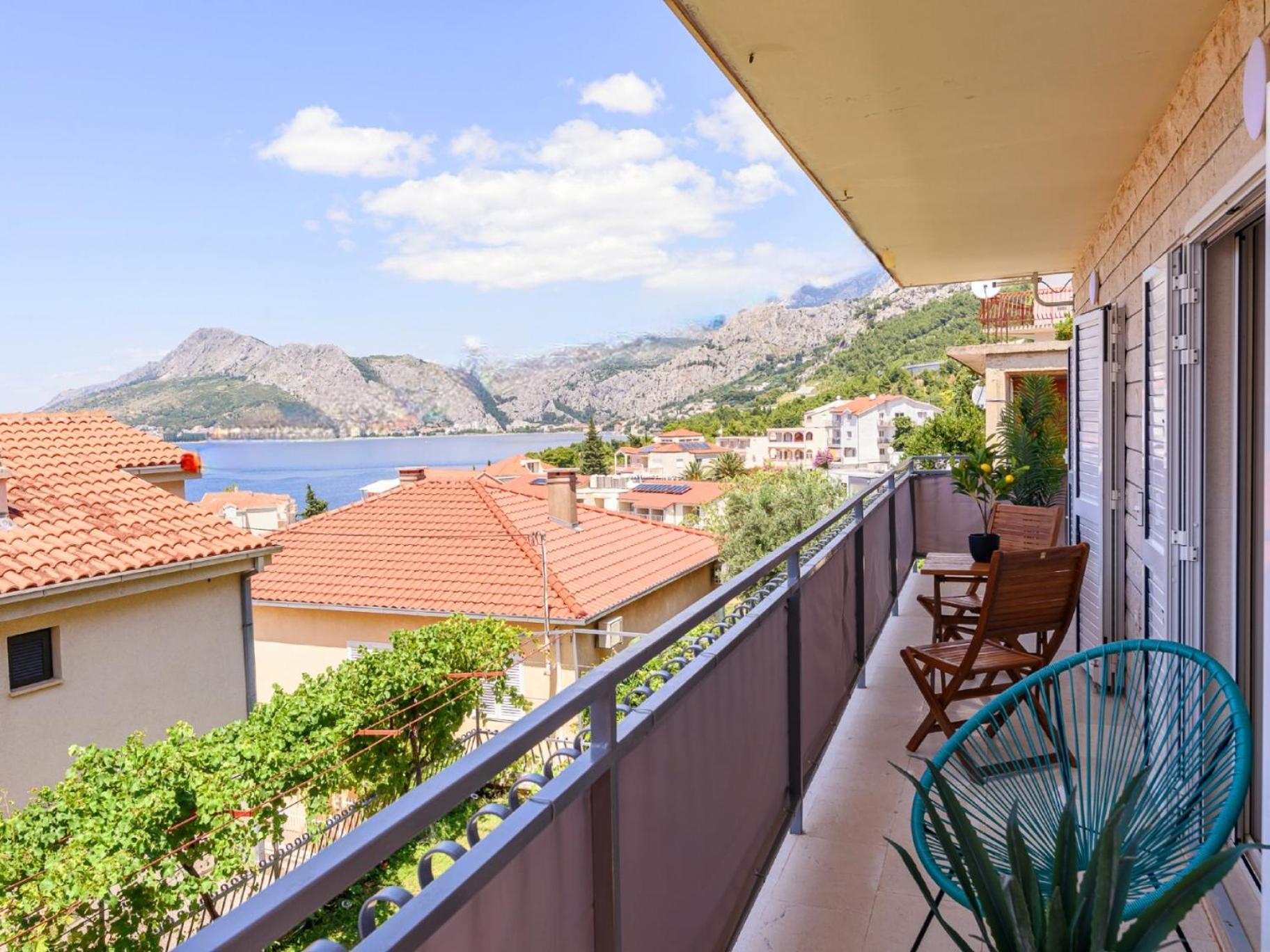 Villa Del Mar Omis Exterior photo